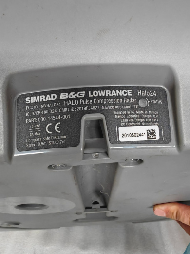 Радар Simrad HALO24